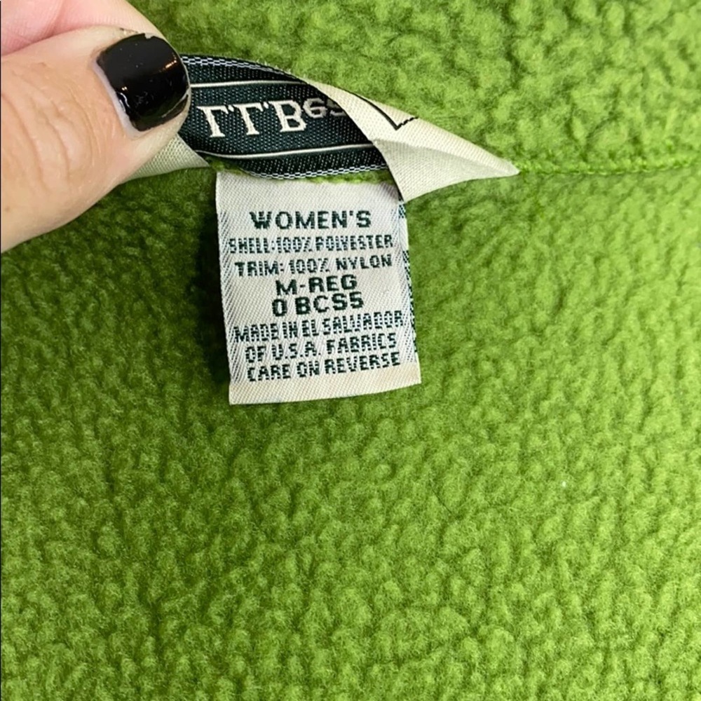 LL BEAN: Fleece Jacket - Picture 7 of 8